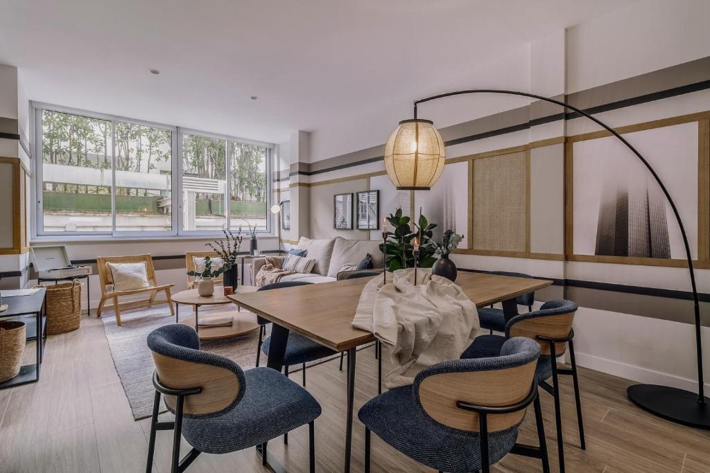 Coltrane - 3 bedrooms in Castellana, Мадрид