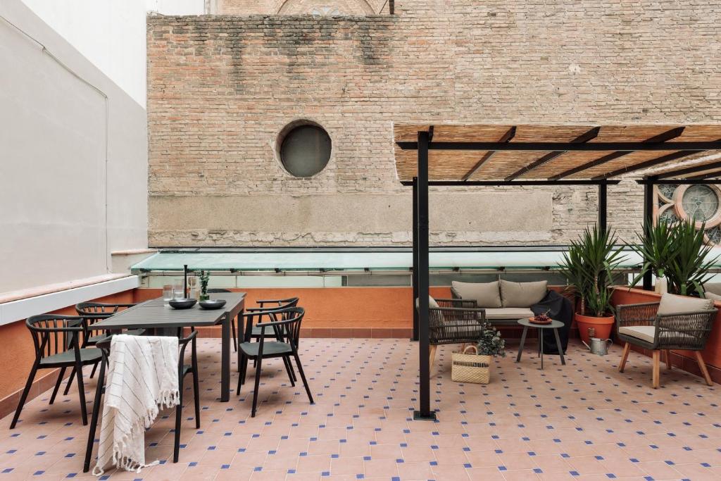 Peten - 3 bedrooms, terrace and balcony in Gràcia, Barcelona