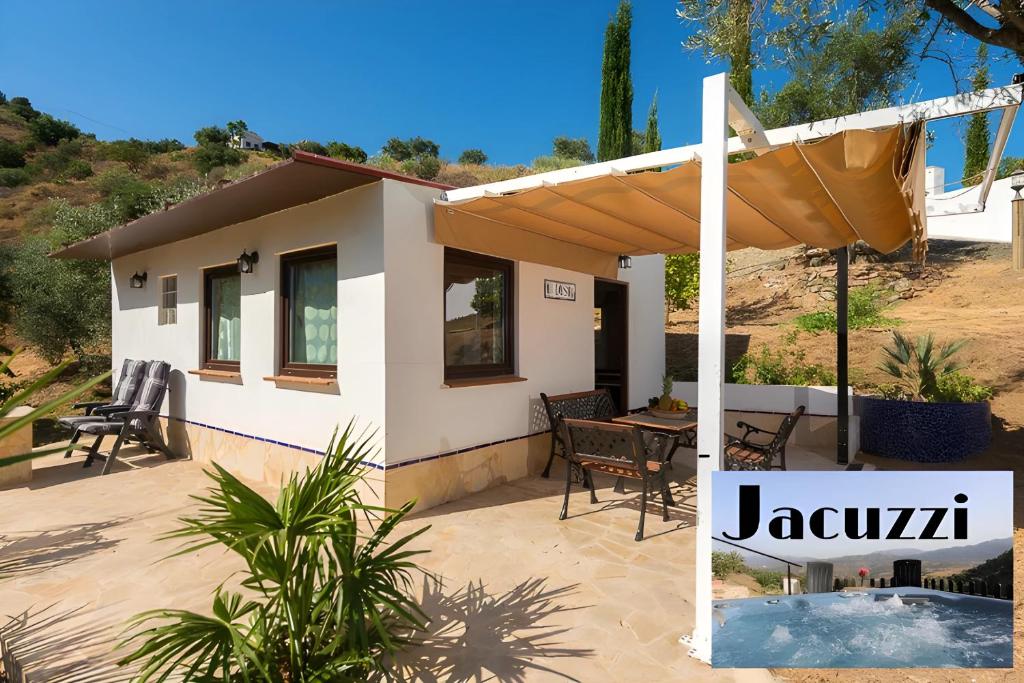 Private detached chalet MI DUSHI with OPTIONAL private jacuzzi, Tolox