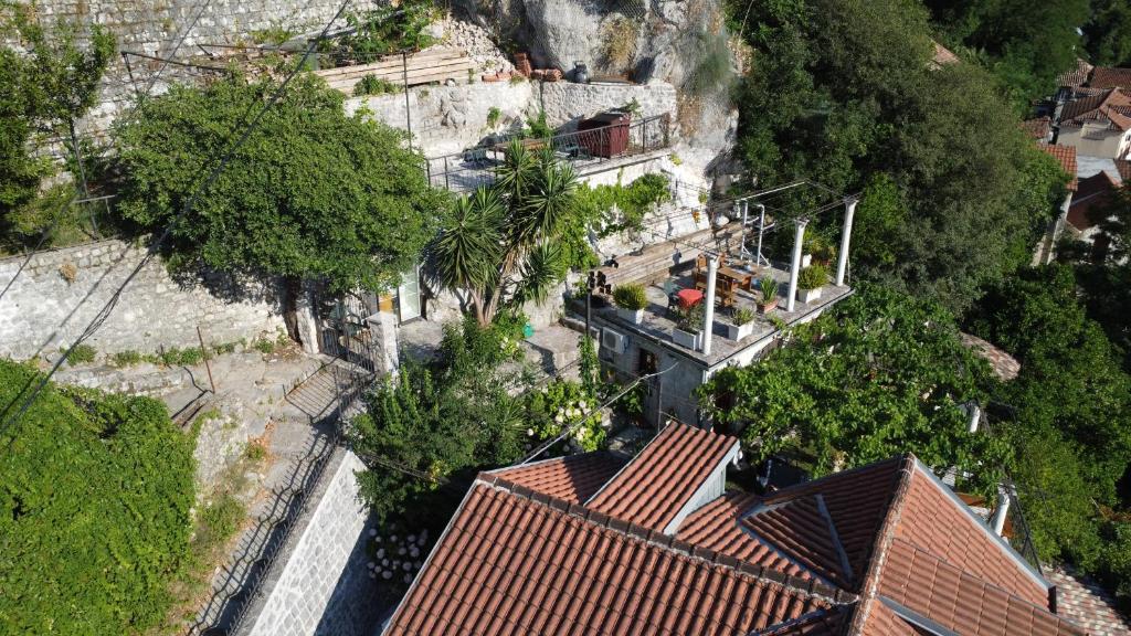 Romantic Escape - Stunning Rooftop Views - Old Town - 4