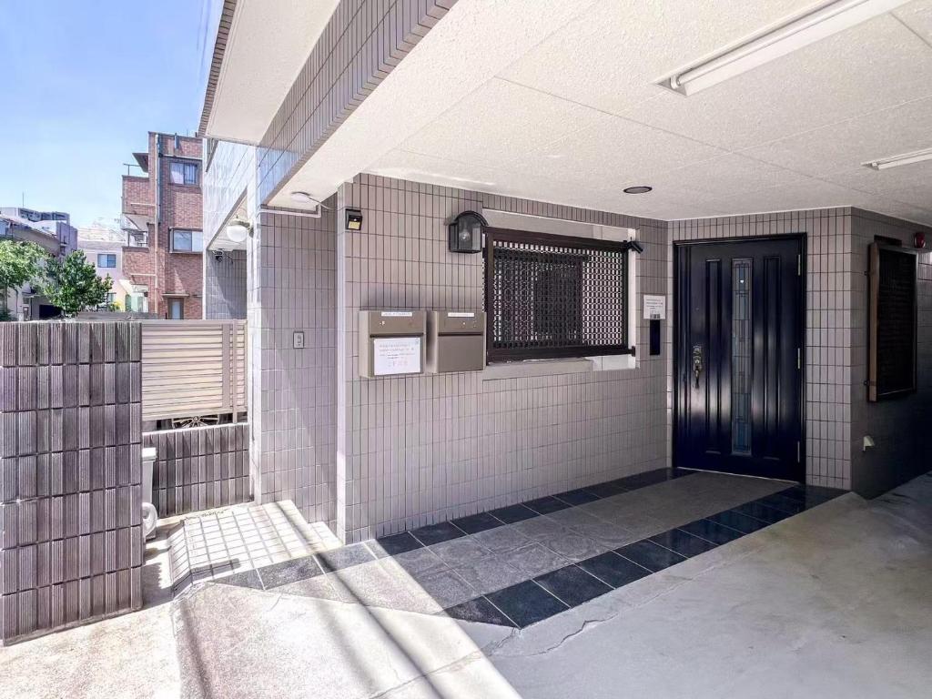 渡边ビル203, Tokio