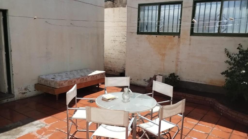 Hostel Oculto - 2