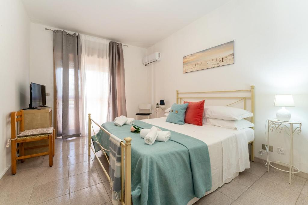 Elisio Beach Giardini Naxos by Harmony House - 1