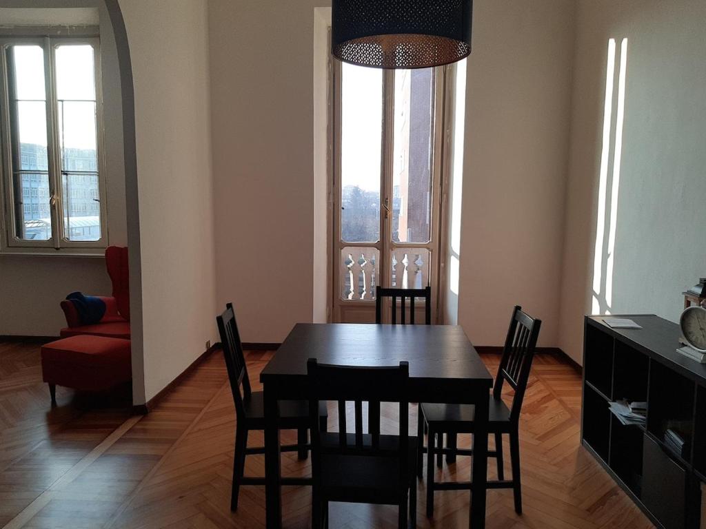 a Casa di Sami in estate, Turin