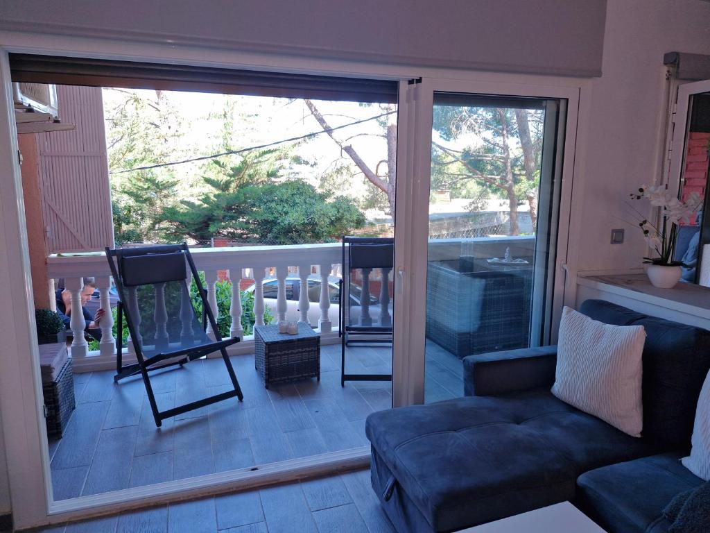 Precioso apartamento recien reformado en Cap Salou Only Families - 4