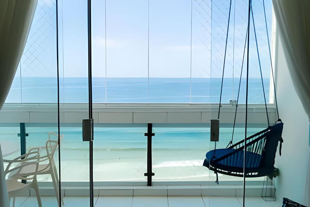 Desperte com o Azul do Mar na Sua Janela!, Guarujá