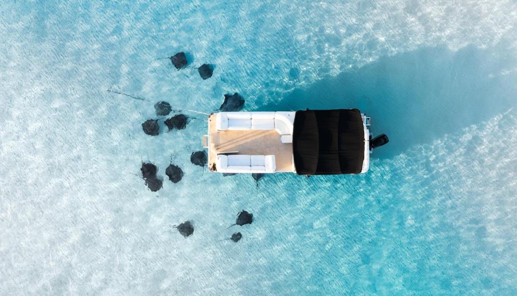 Cayman Experiences, West Bay