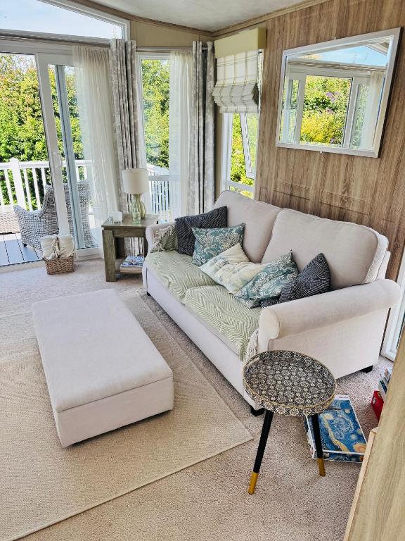 Harbour Bliss, Pagham