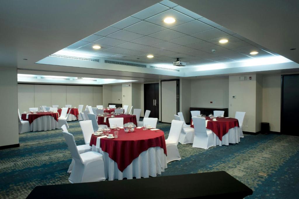 Meeting room / ballrooms