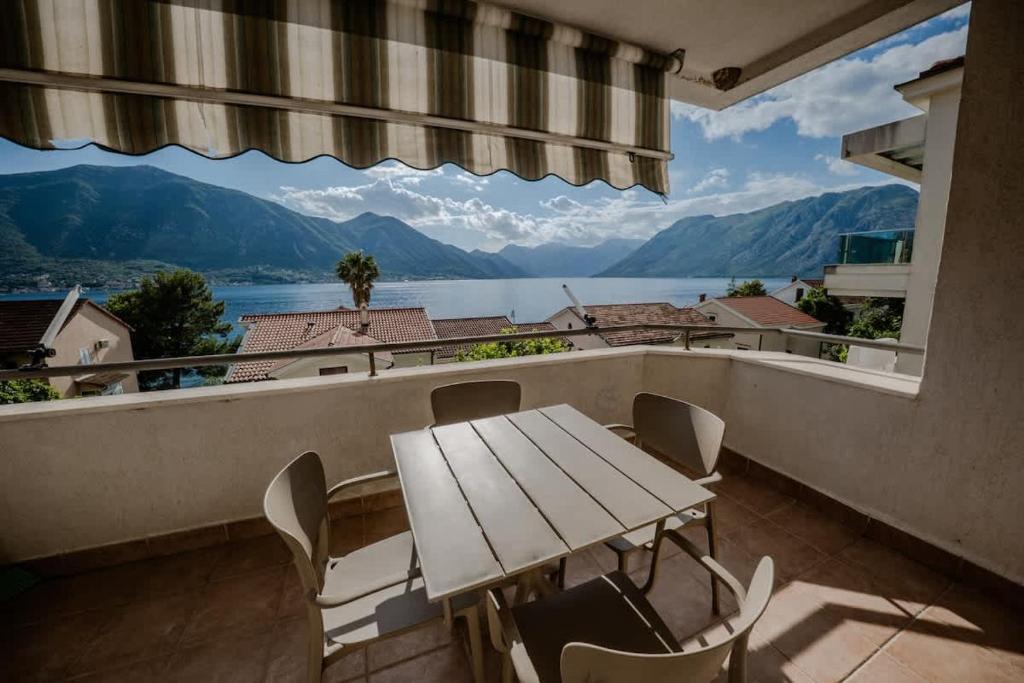 Amazing 2 BR Retreat with Kotor Bay View - 2