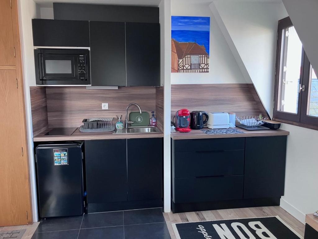 Duplex familial refait à neuf avec balcon, à deux pas de la plage - FR-1-712-96 - 4