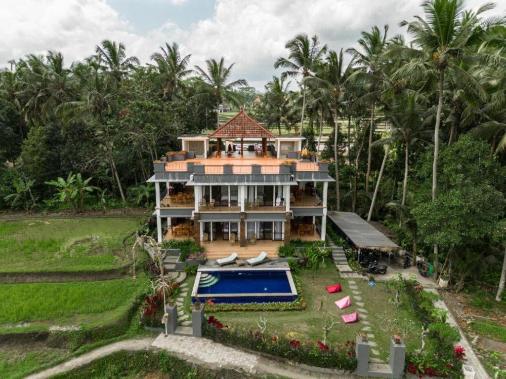 Adhidrawa Ubud, Ubud