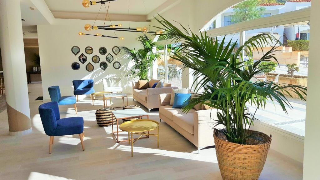 FERGUS Club Europa — Hotel building in Peguera, Balearic Islands
