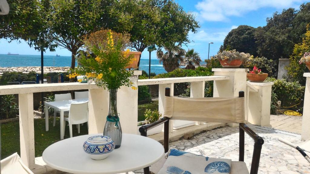 B&amp;B Maison De Revel — Hotel in Civitavecchia