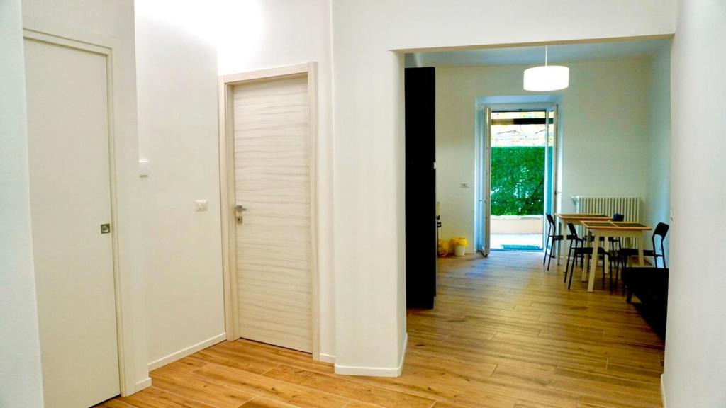 Brand new Entire Apartment in Trastevere - 2