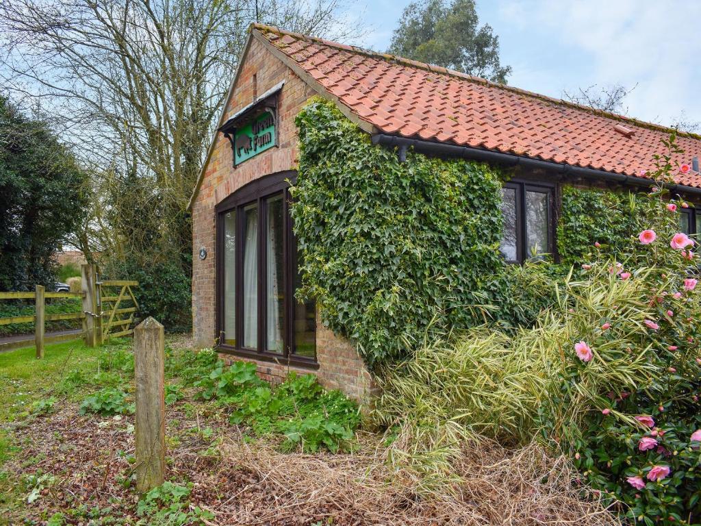 Uk46717 - The Orchard, Plumstead