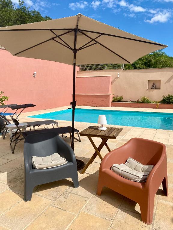 Combe Rouge, Belvèze