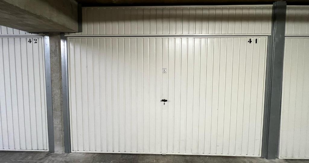 AC - Garage available - Secure residence - 5