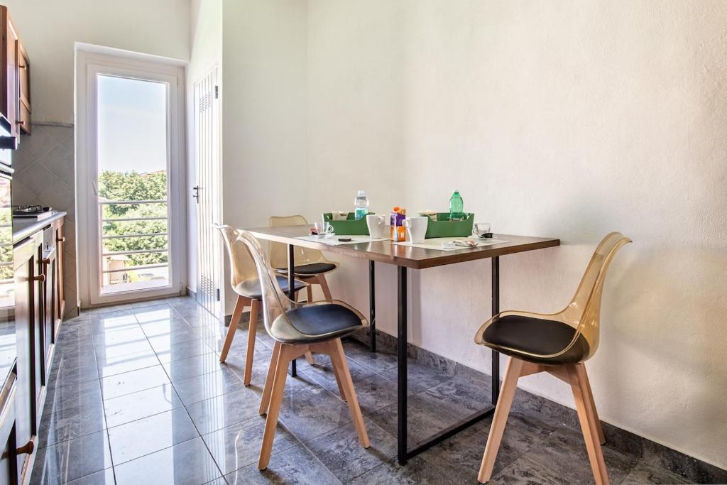 Leaning Tower Cozy 3 Bedroom Holiday Home - 1