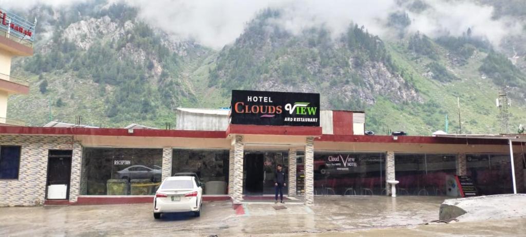 Clouds View Hotel And Restaurant, Nārān