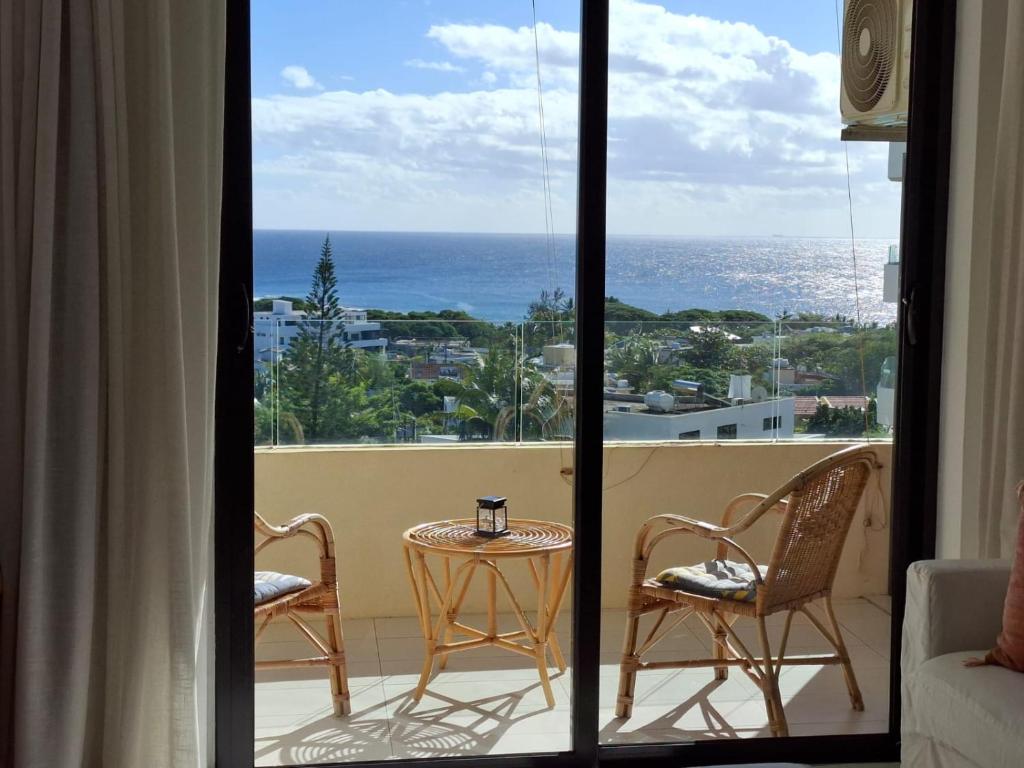 Seaview serenity apartment, Flic-en-Flac