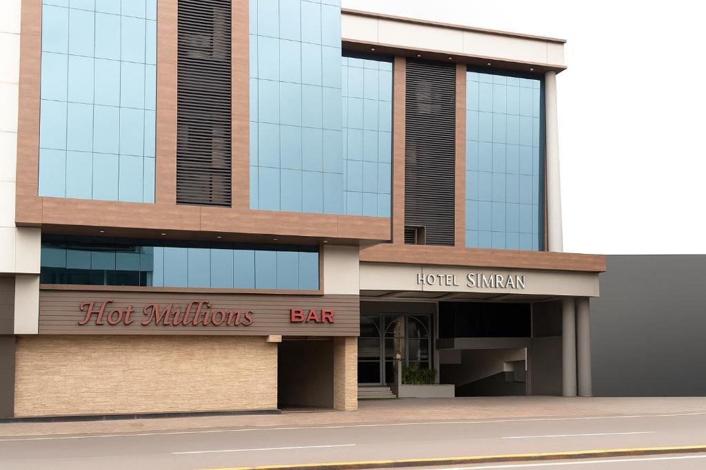 Hotel Simran - Raipur Junction, Rájpur