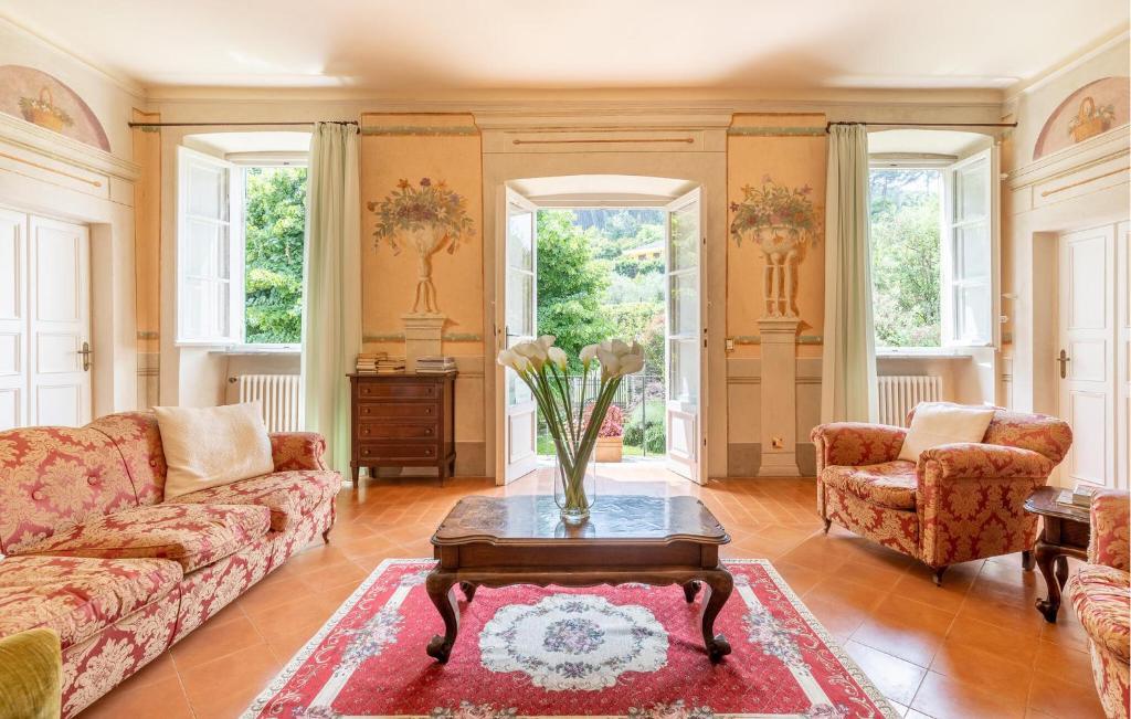 Awesome Home In Capannori With Wifi - 4