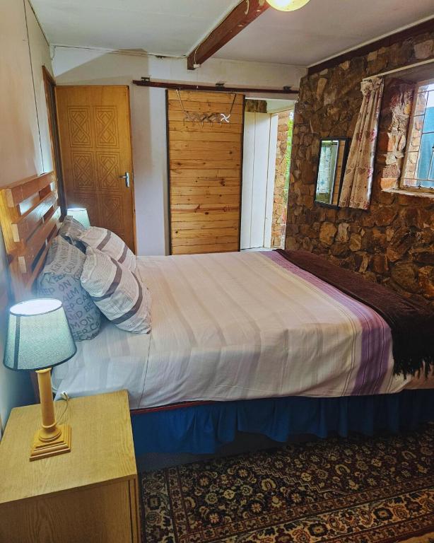 Cottage of the Grumpy Old Man, no loadshedding, Pretoria