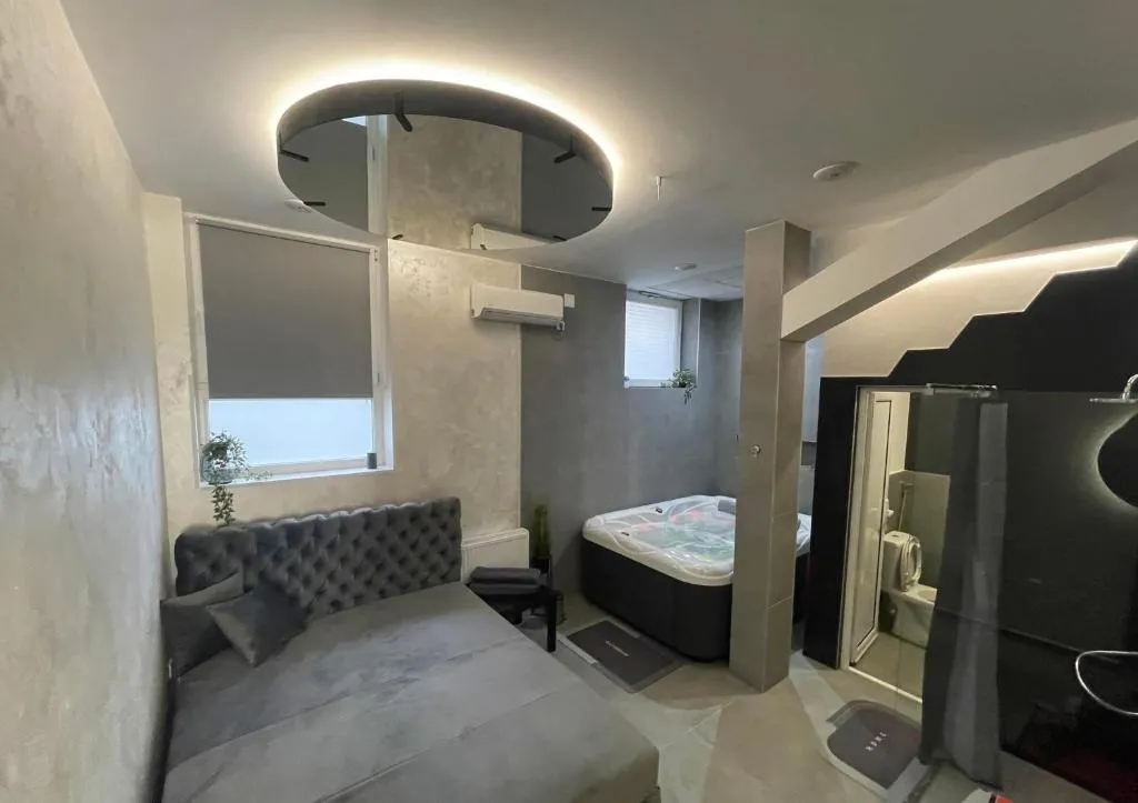 TEPIĆ Garni Hotel，位于Temerin的酒店