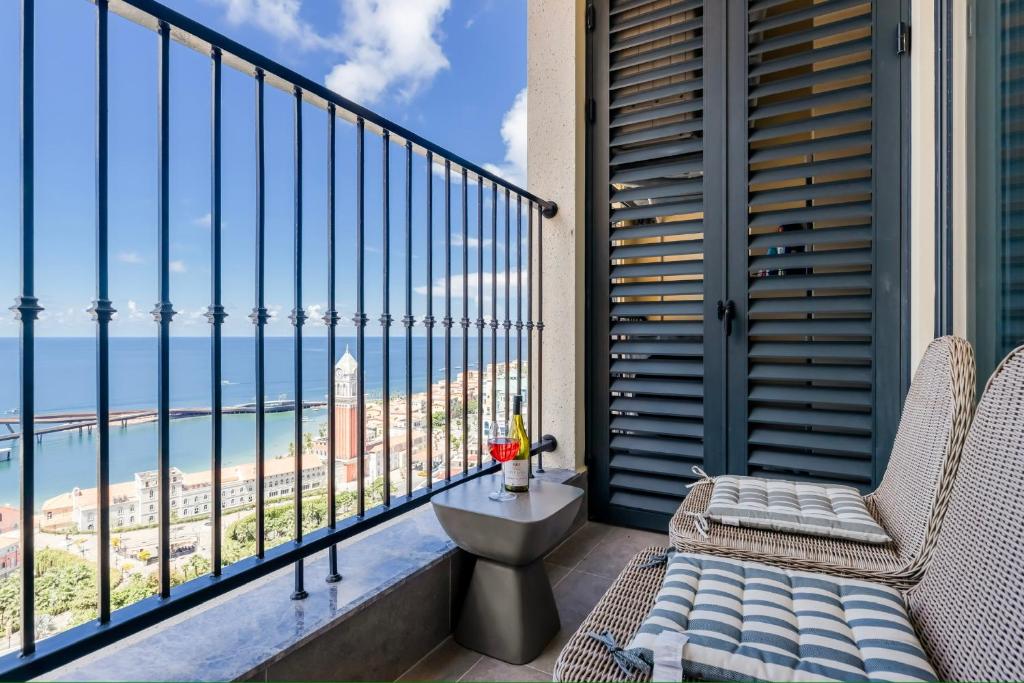 Amon Homes Hillside Seaview & Fireworks Phu Quoc