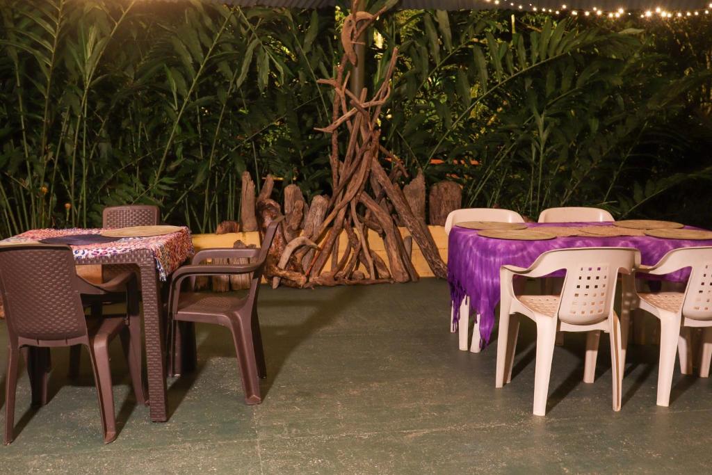 Habitación grupal en San Carlos con Desayuno incluído y acceso al rio, San Carlos