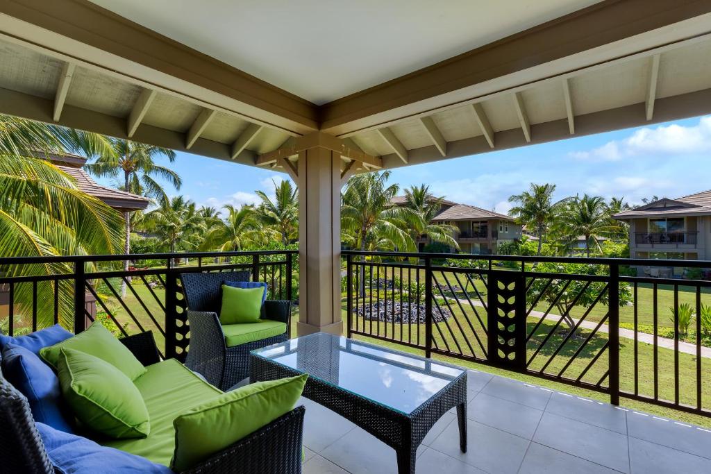 Castle Halii Kai at Waikoloa photo