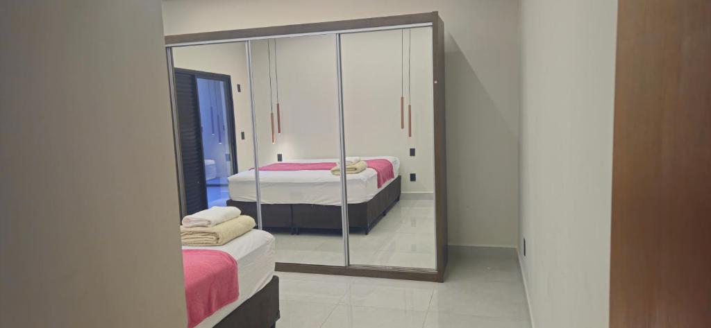 Casa espaço inteiro com Suíte e Garagem jd sabias, Indaiatuba