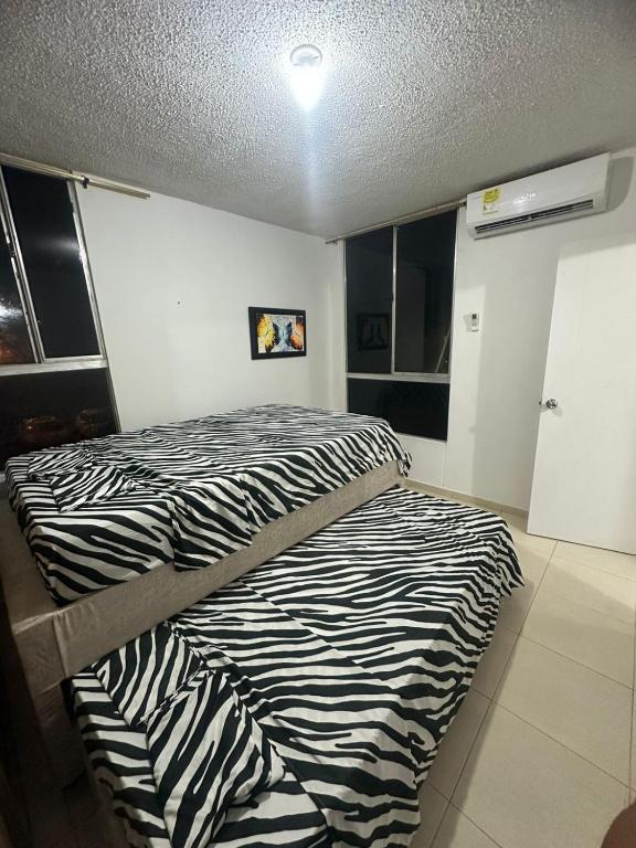 Apartamento vallenato en Entresierras, 3 HAB- AC, confort - 1
