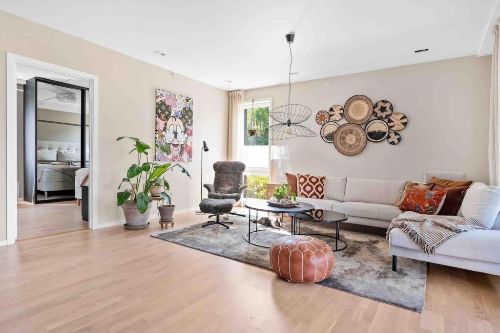 Apartment with big terrace and private garden!, Bjerkholmen