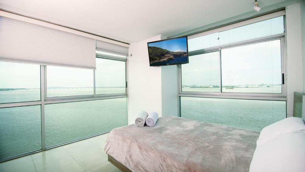 Suite 7 Riverfront, river view, Guayaquil, Guayaquil
