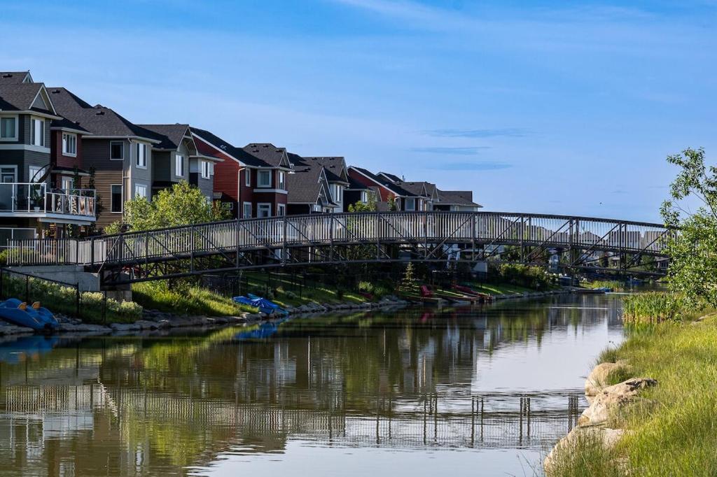 Immaculate suite in Airdrie, Airdrie