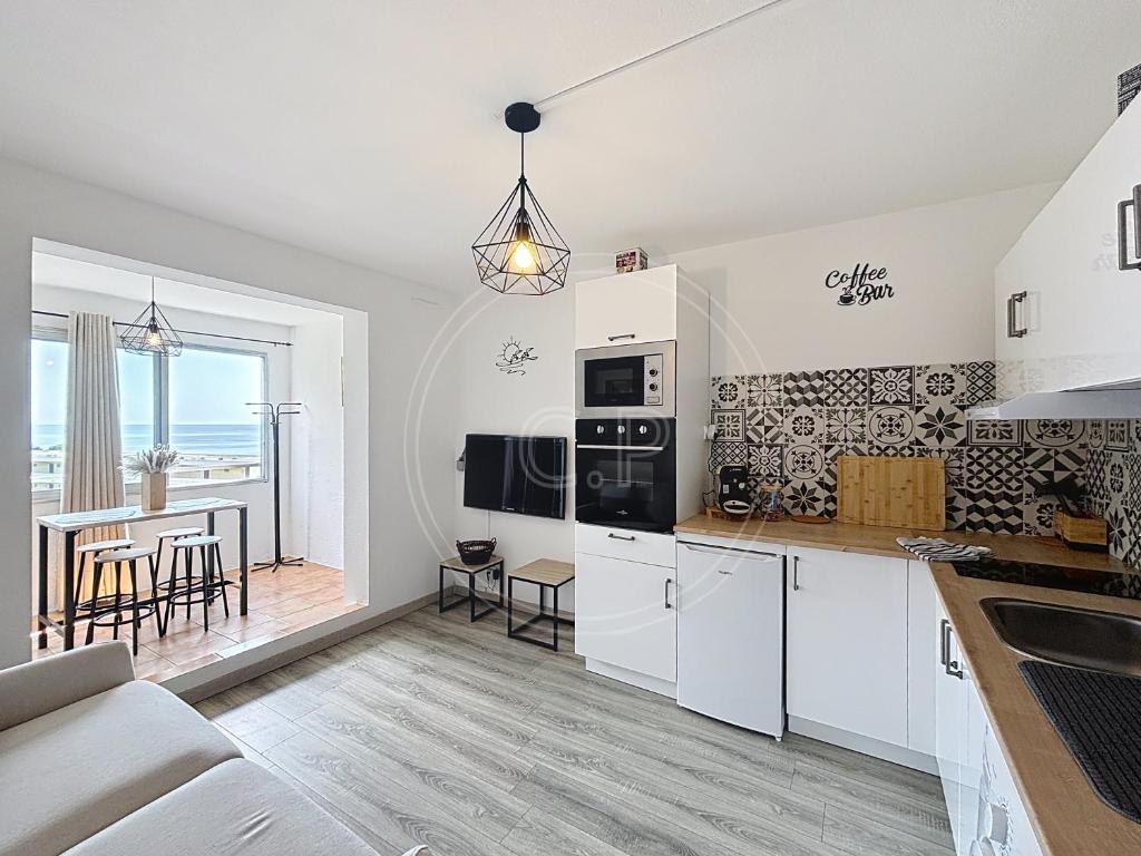 Bay View studio cabine Baie des anges Laciotat 3 lits 4 pers vue mer - 3