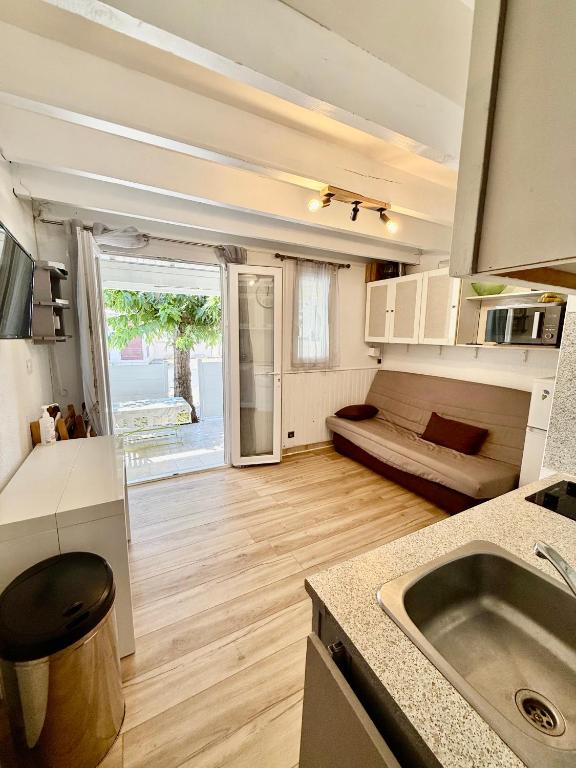 villa T2 cabine 500m de la plage - 2