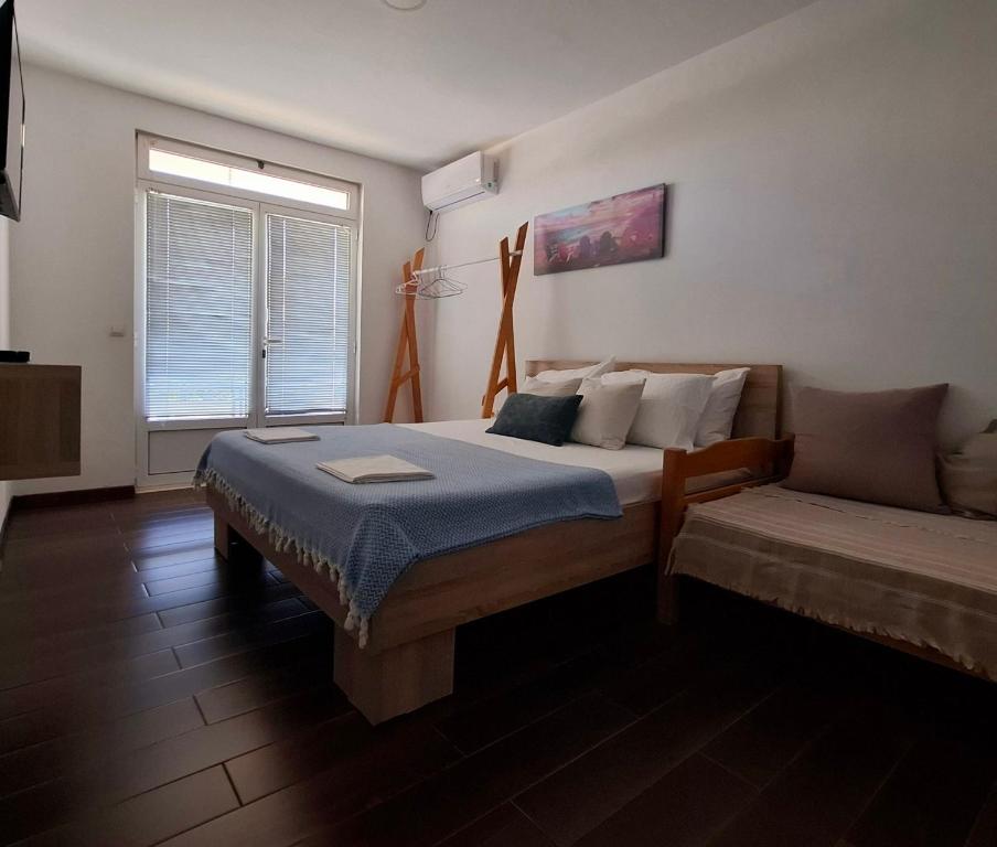 Casa Hoti - Apartments & Studio - 4