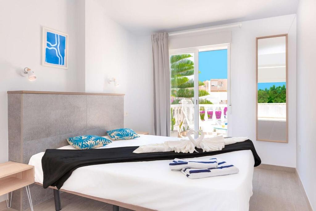 Great Top Apartment: Sea views, terrace and pool - 2