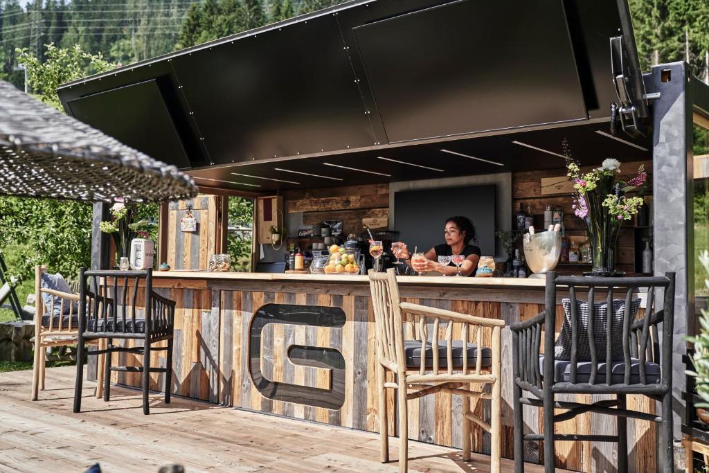 Bar/lounge