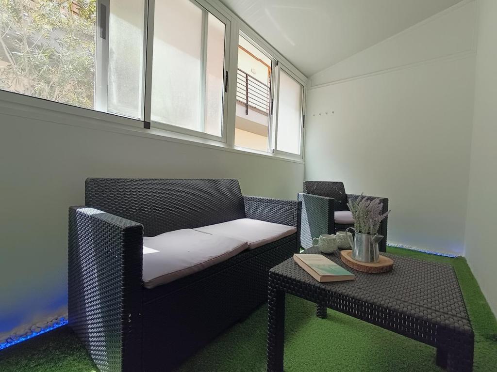 Argos Sunset Apartment - 4