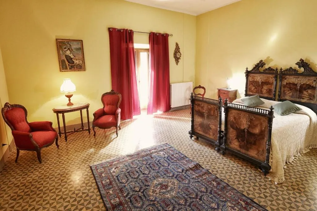 Palazzo Massa, hotel v destinaci Pacentro