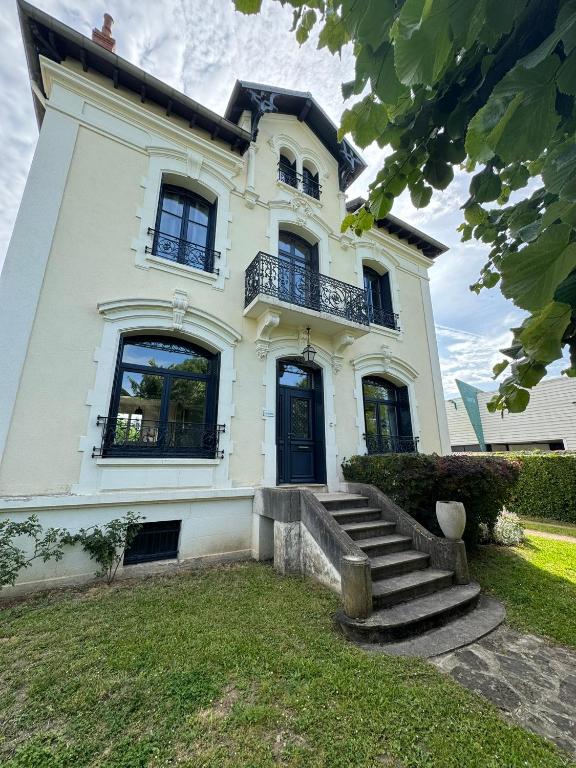 Villa des Troènes - centre ville - vue sur l'Allier avec Piscine - 5