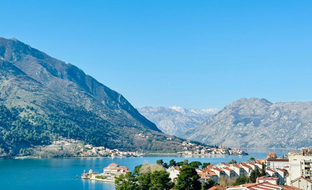 Dream Bay View Loki, Kotor