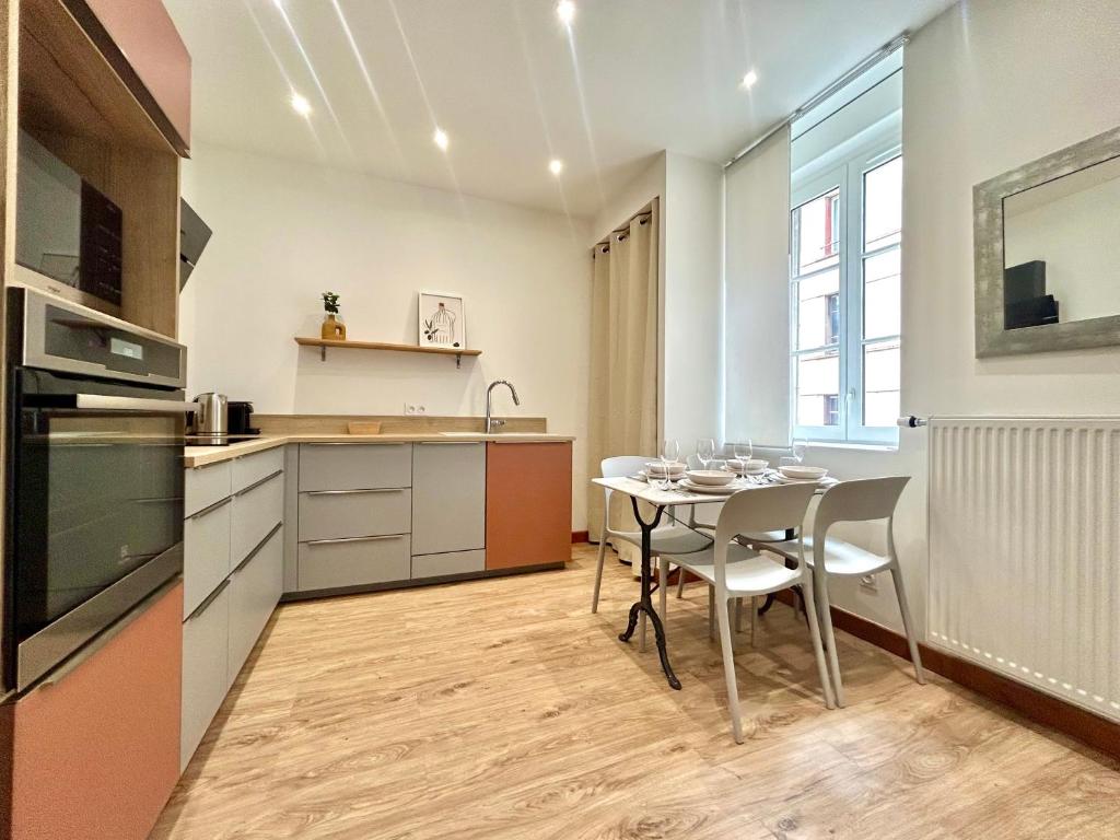 Maison Dormoy, appartement 2 Chambre - Gare - Centre ville - 2
