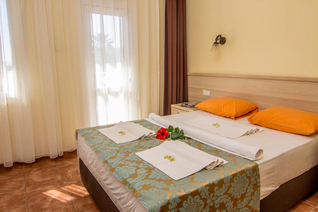 Magic Tulip Hotel — Hotel rooms in Ölüdeniz, Mugla