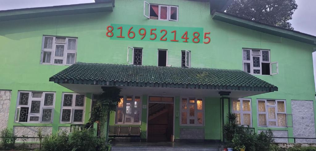 Zilla Guest House by dew drop, Namchi