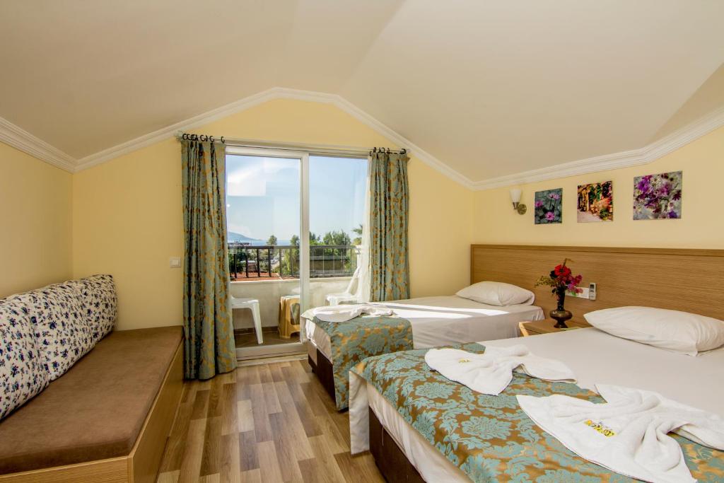 Magic Tulip Hotel — Hotel rooms in Ölüdeniz, Mugla